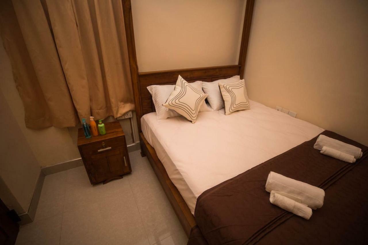 Neverbeen to Lagoon Town Appartement Batticaloa Buitenkant foto