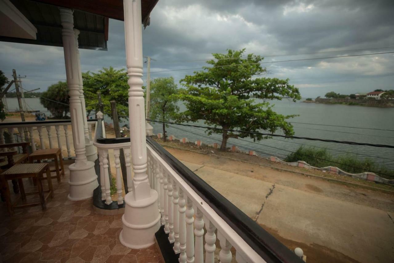 Neverbeen to Lagoon Town Appartement Batticaloa Buitenkant foto